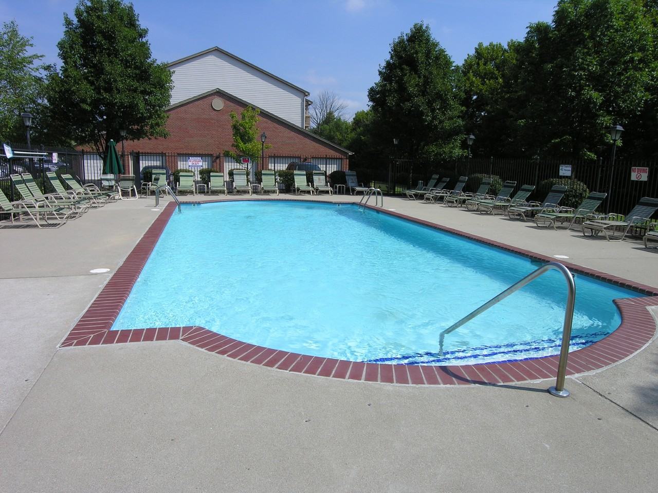 8921 Hunters Creek Dr #207 - Photo 5 of 17