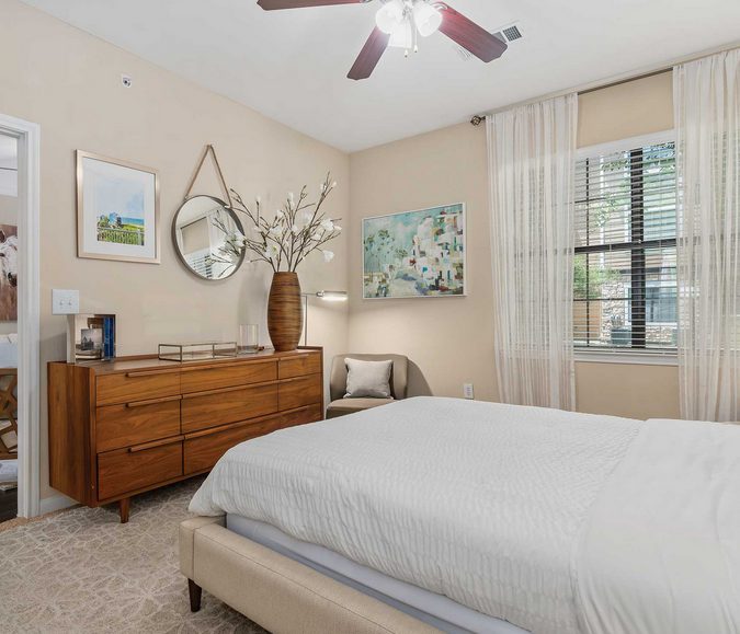 13100 West Bellfort Avenue #914.302 - Photo 3 of 8