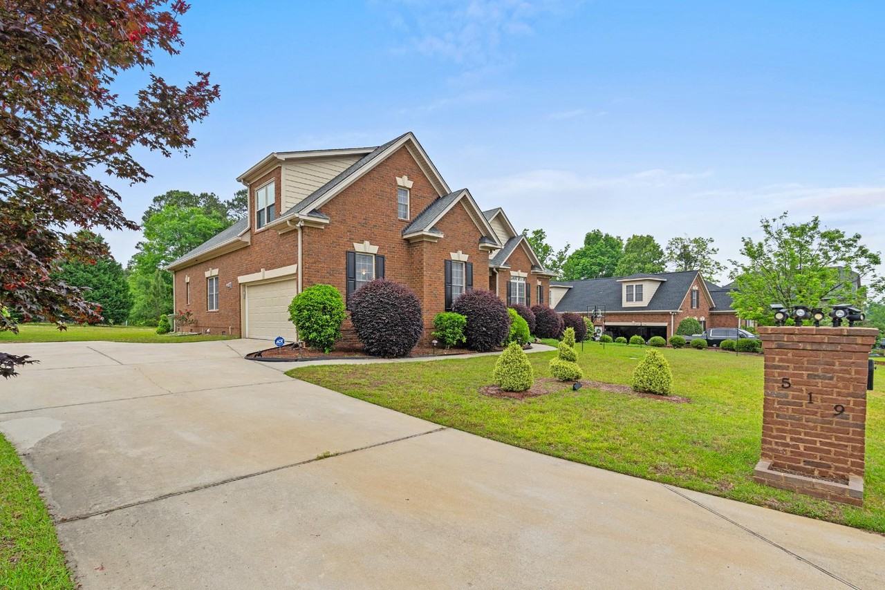 519 Wild Hickory Ln - Photo 4 of 20