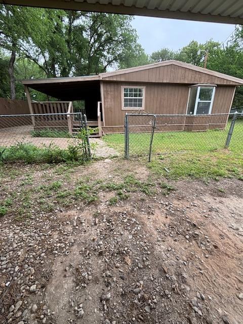 418 Cockatoo Rd - Photo 2 of 10