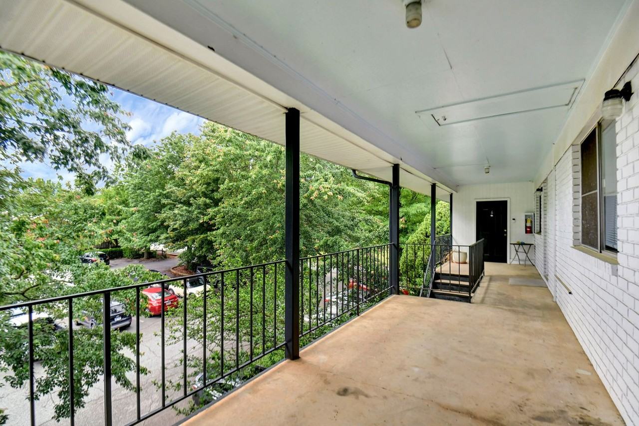 The Bluffs on Finley St. - Photo 5 of 14