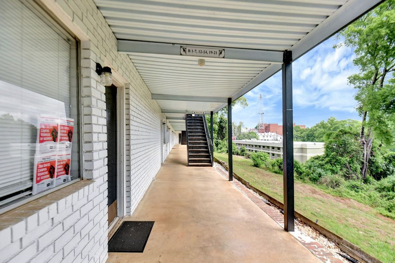 The Bluffs on Finley St. - Photo 6 of 14