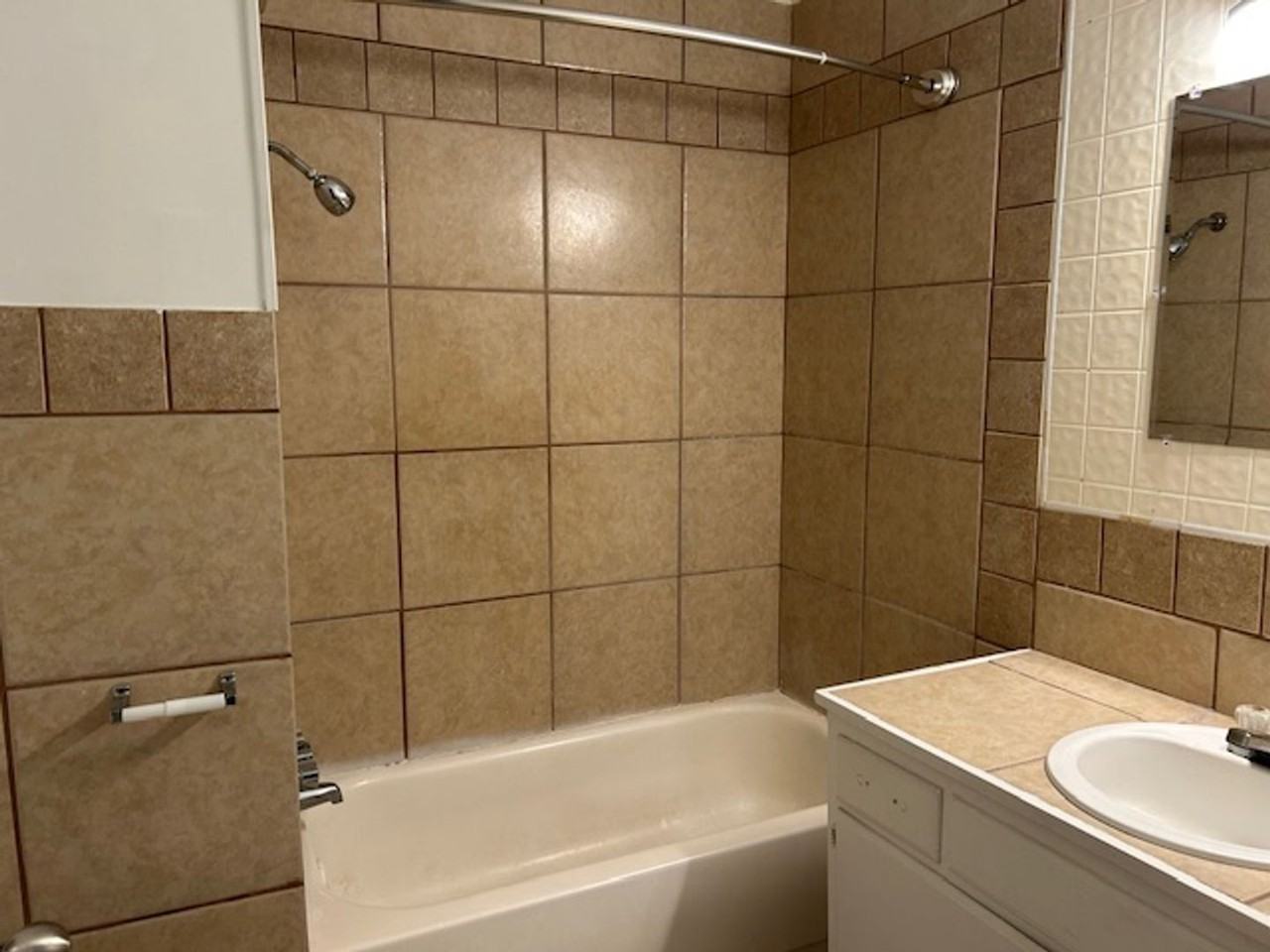 250 Cypress Lane - Photo 6 of 30