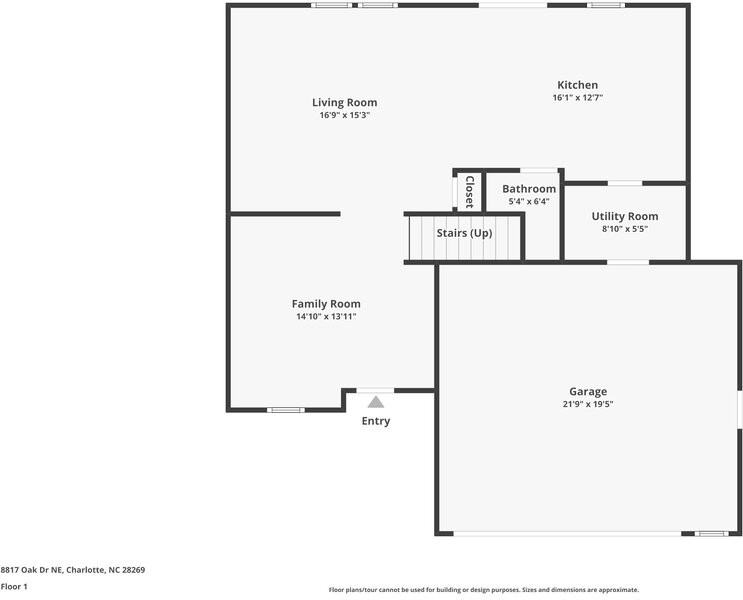 8817 Oak Dr Ne - Photo 2 of 17