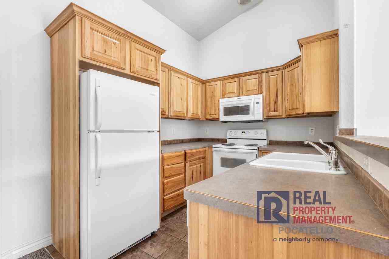 295 La Valle Strada - Photo 6 of 16
