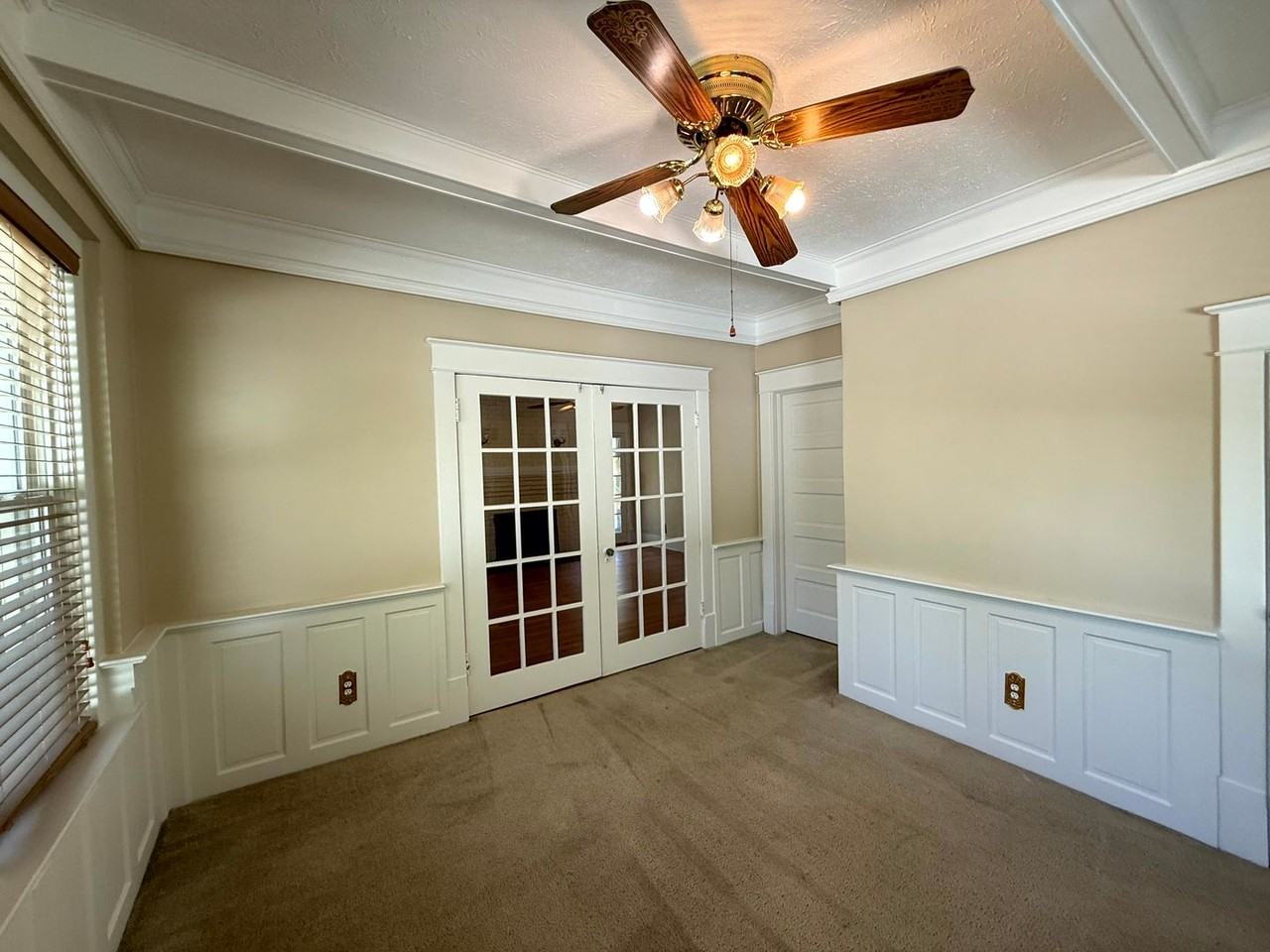 1913 Morganton Rd - Photo 5 of 28