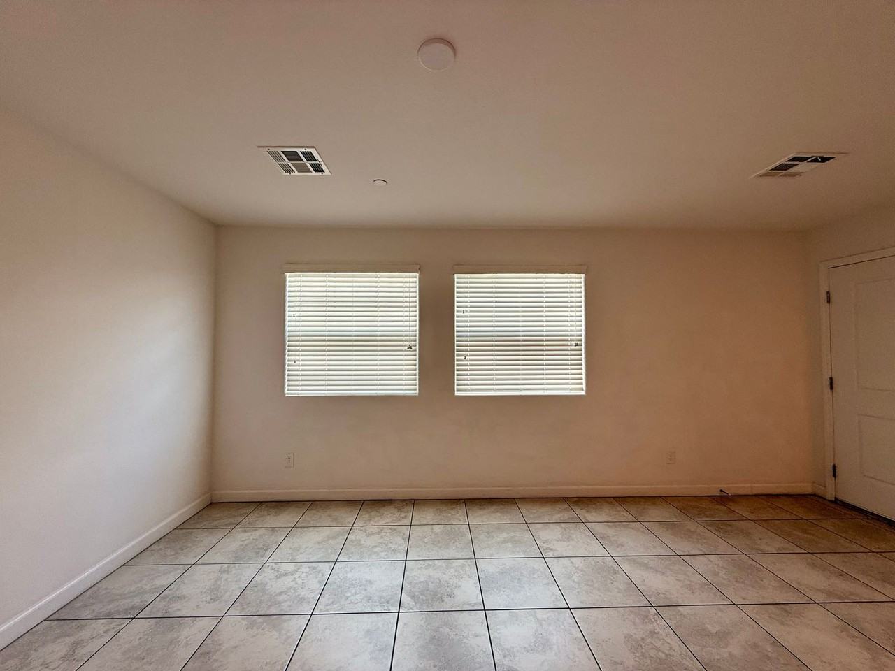 735 Omaggio Pl - Photo 5 of 40