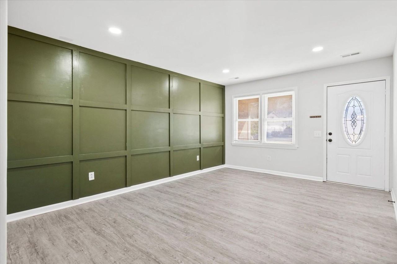 110 Ruffin Rd - Photo 3 of 22