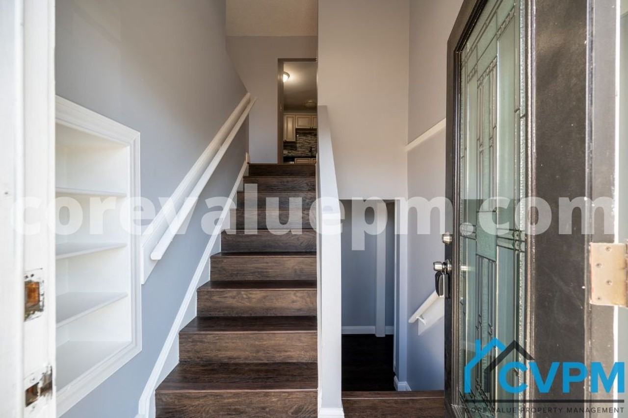 7805 Citadel Dr - Photo 2 of 28