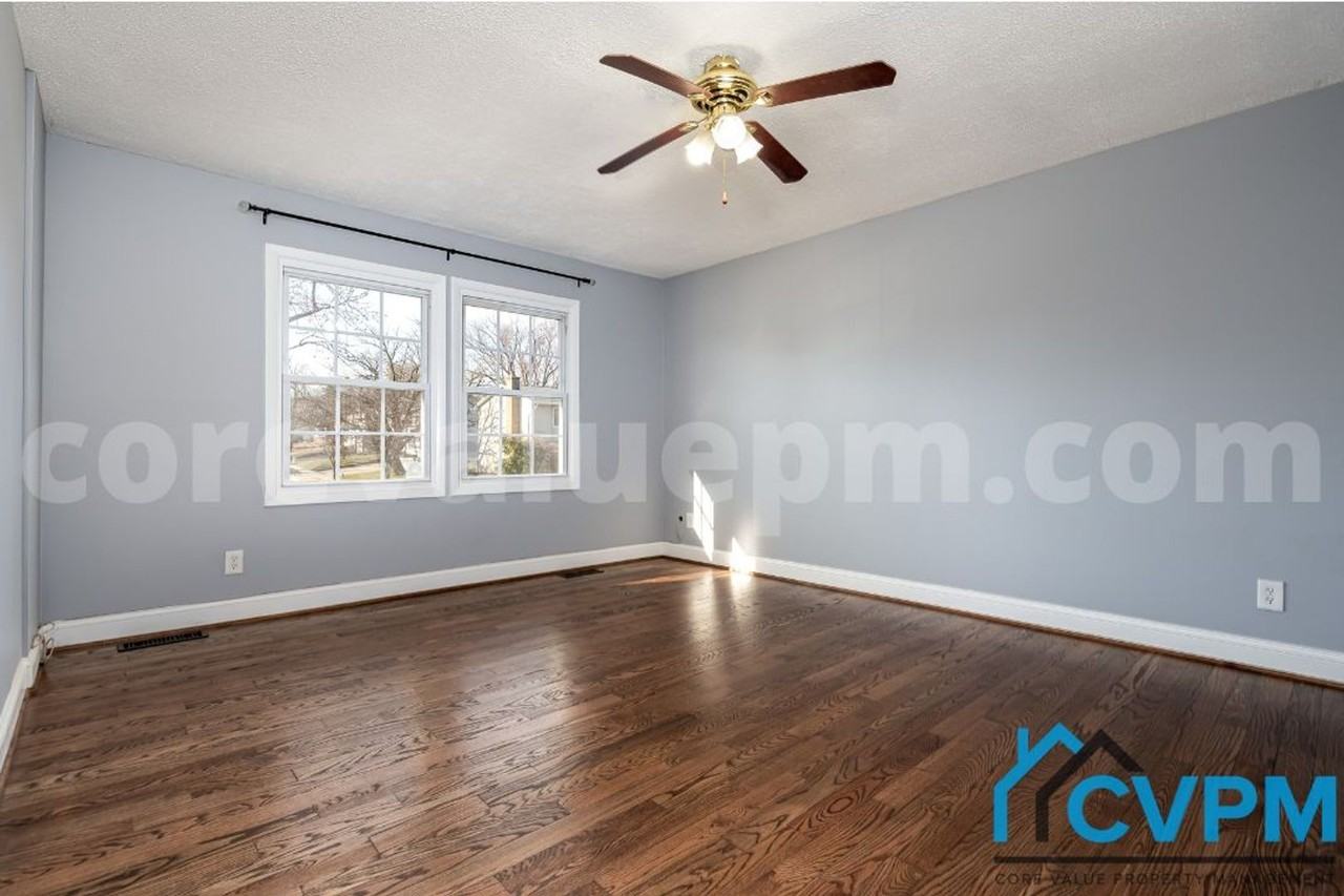 7805 Citadel Dr - Photo 4 of 28