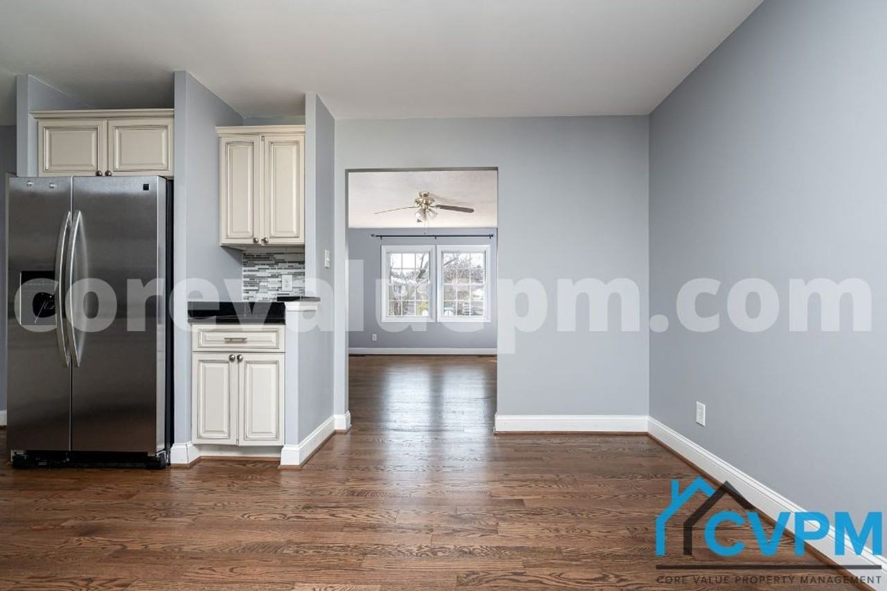 7805 Citadel Dr - Photo 7 of 28