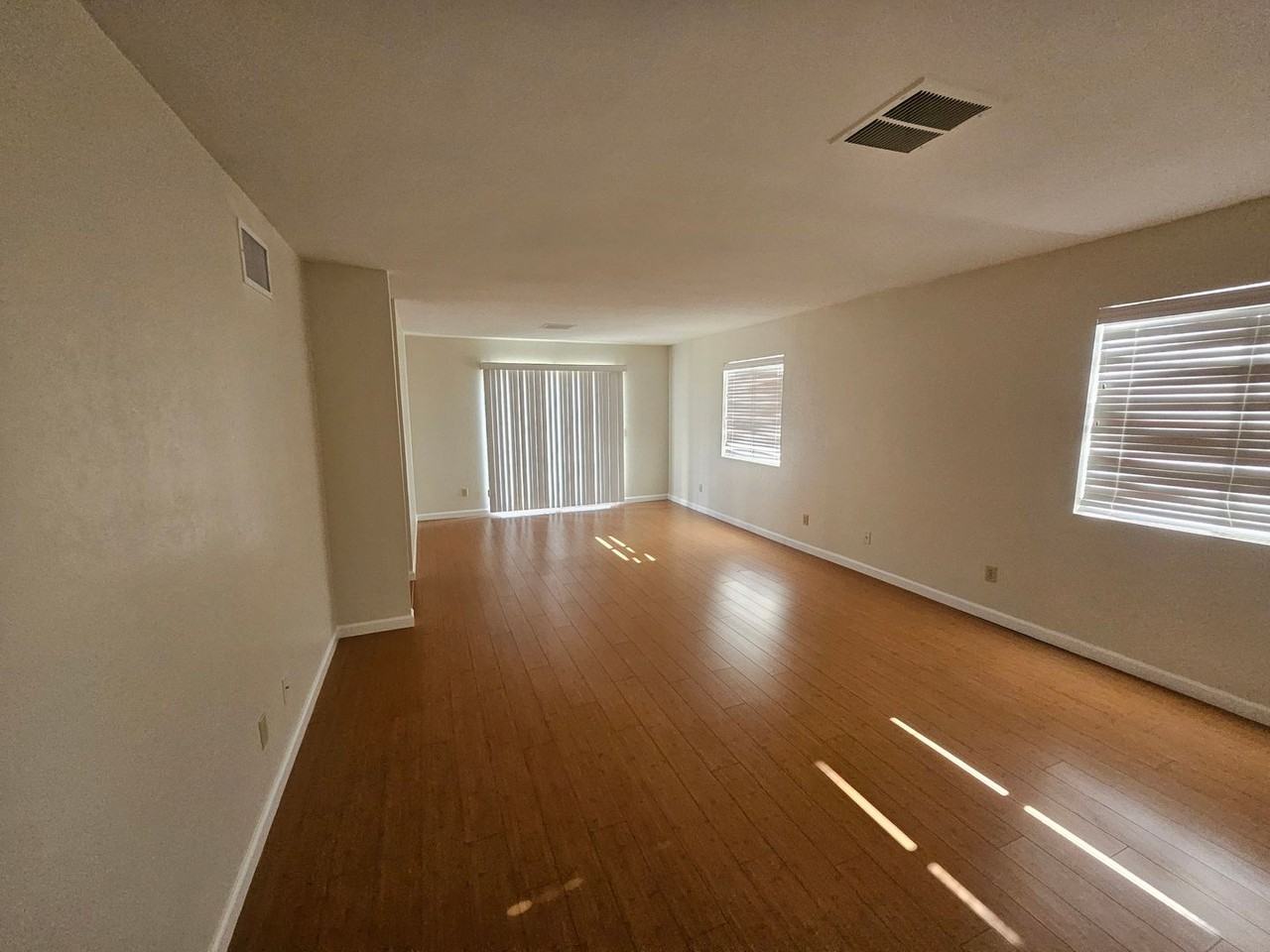 3151 Sycamore Ave - Photo 5 of 13