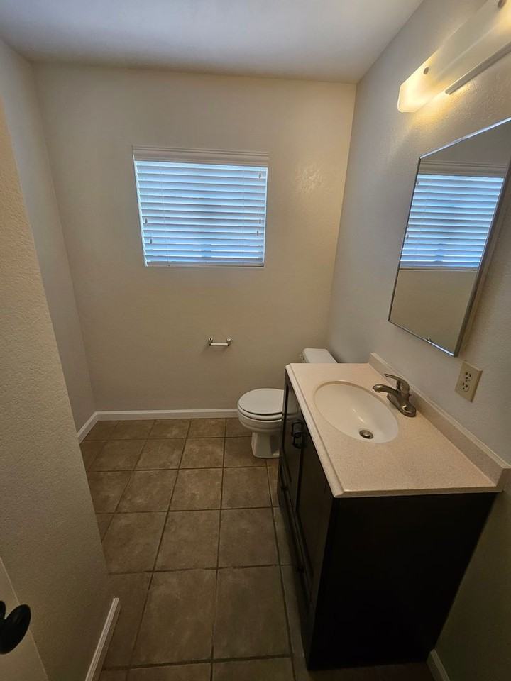 3151 Sycamore Ave - Photo 7 of 13
