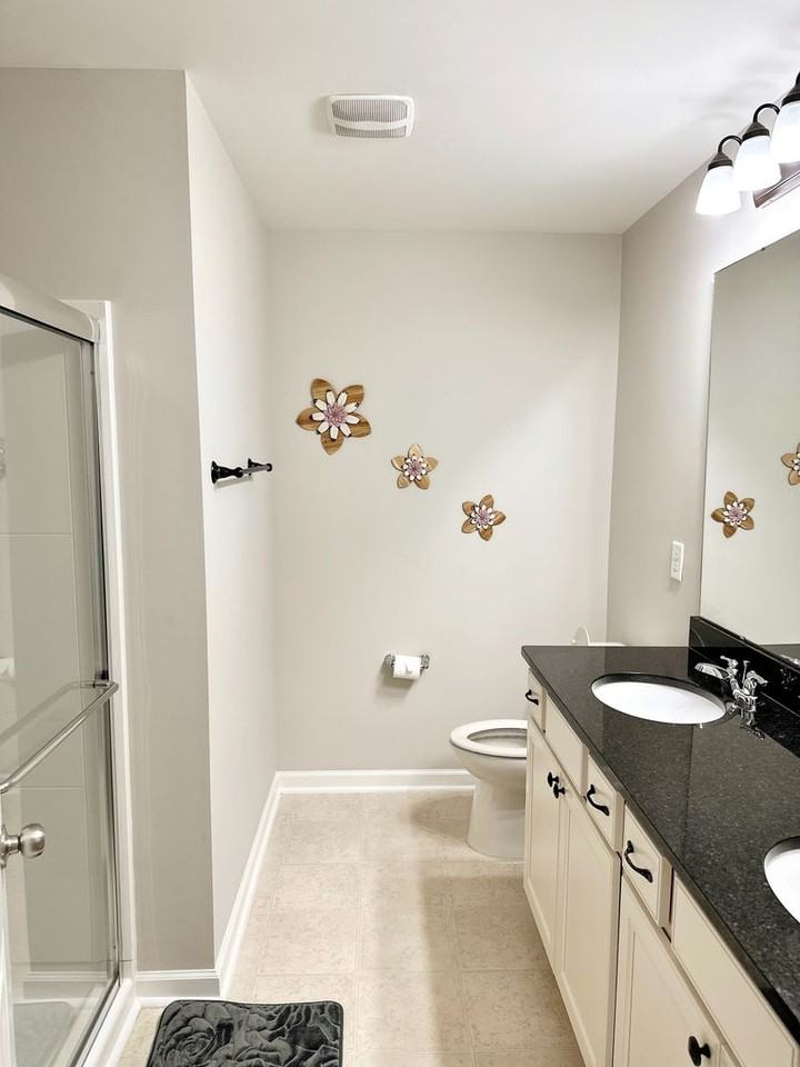 1129 Kudzu St - Photo 7 of 10