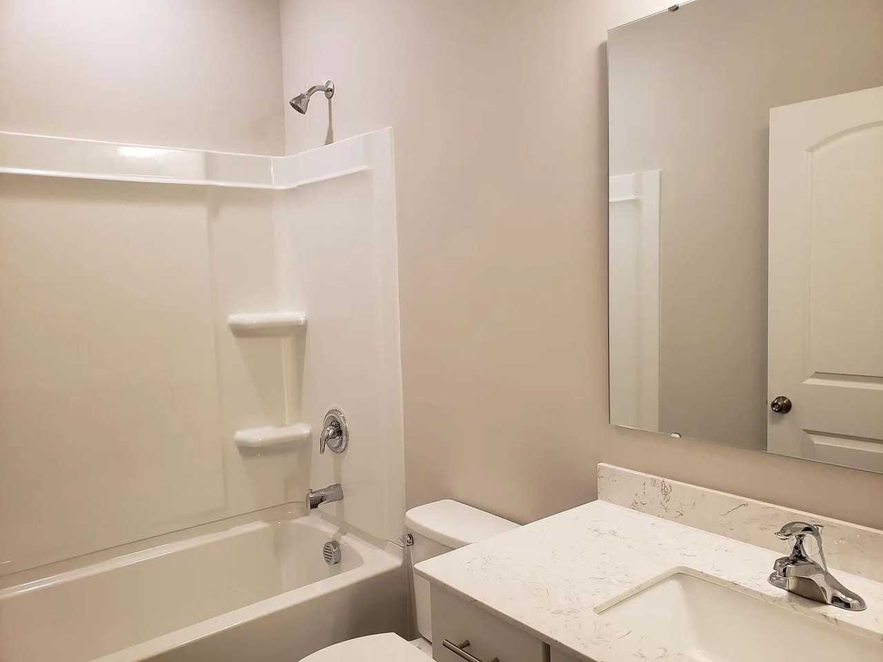 1245 Whitby Moore St - Photo 3 of 23