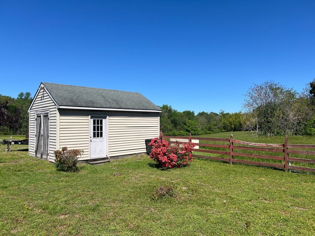 5484 Pole Green Rd - Photo 3 of 22