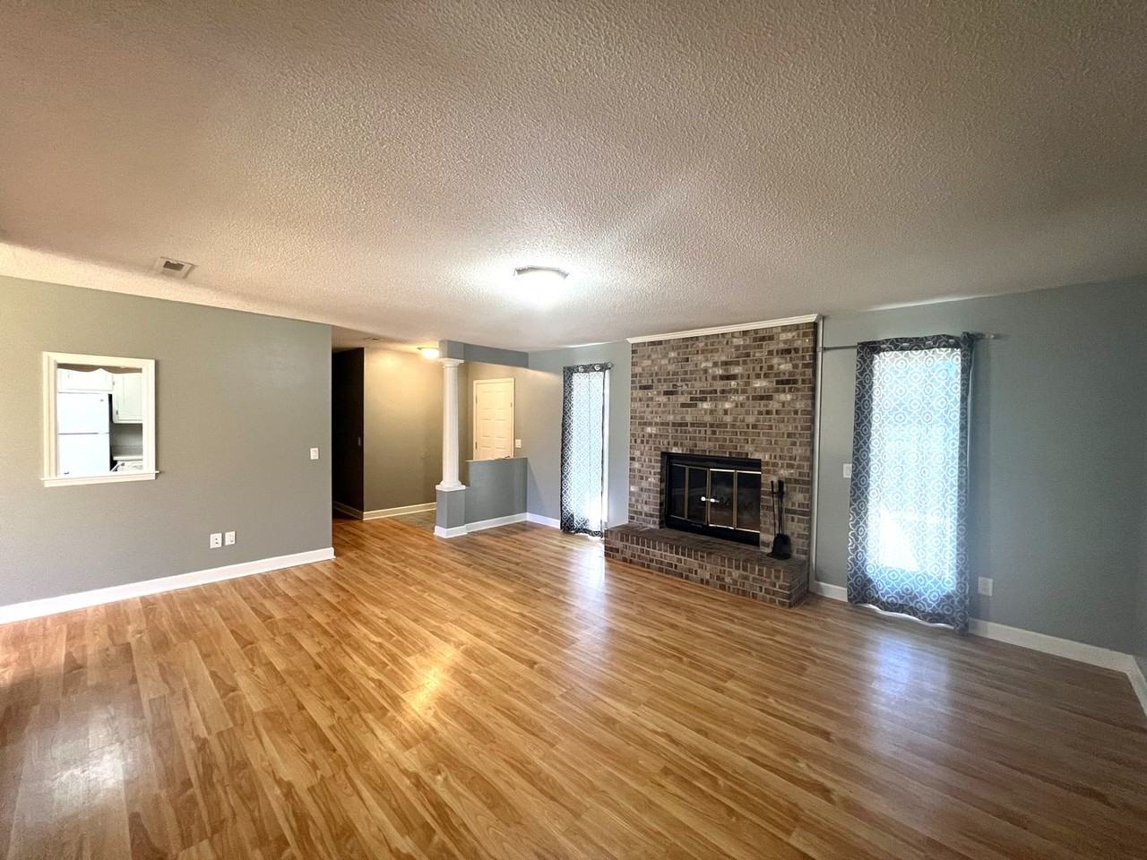 116 E Pondella Dr - Photo 6 of 13