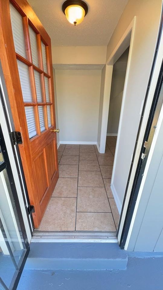 4073 Arrowhead Rd - Photo 2 of 11