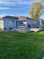 featured image of 1046 S Lake Dr