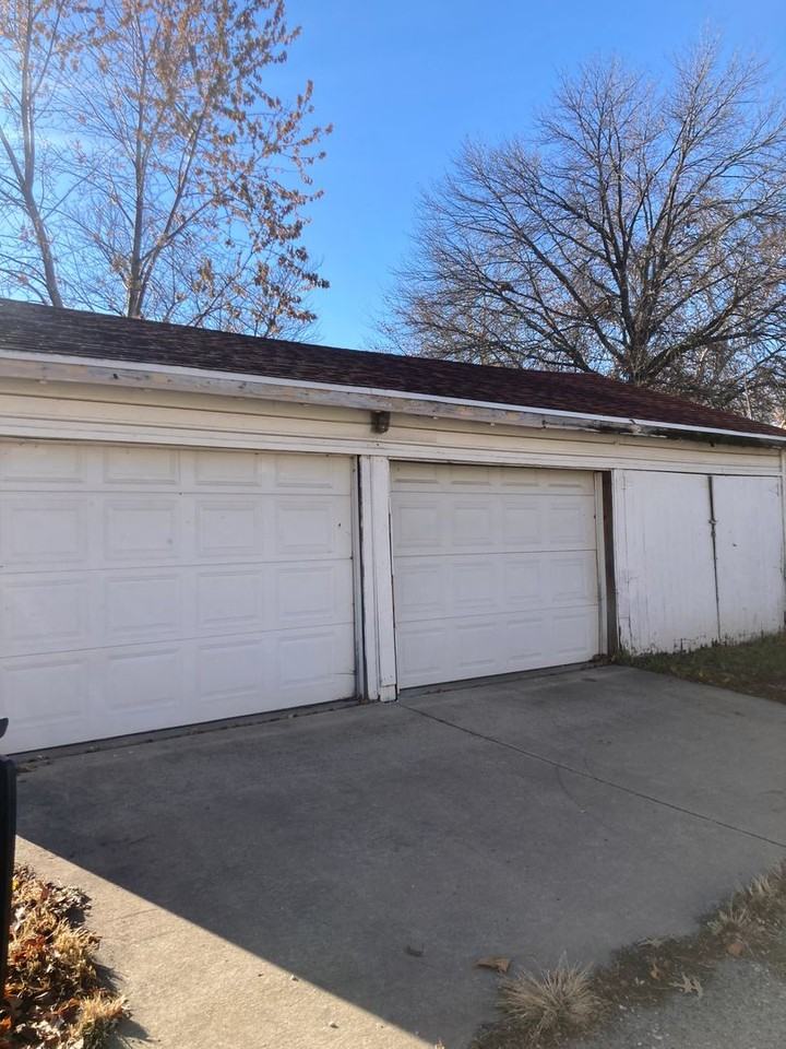 501 13th Ave - Photo 3 of 18