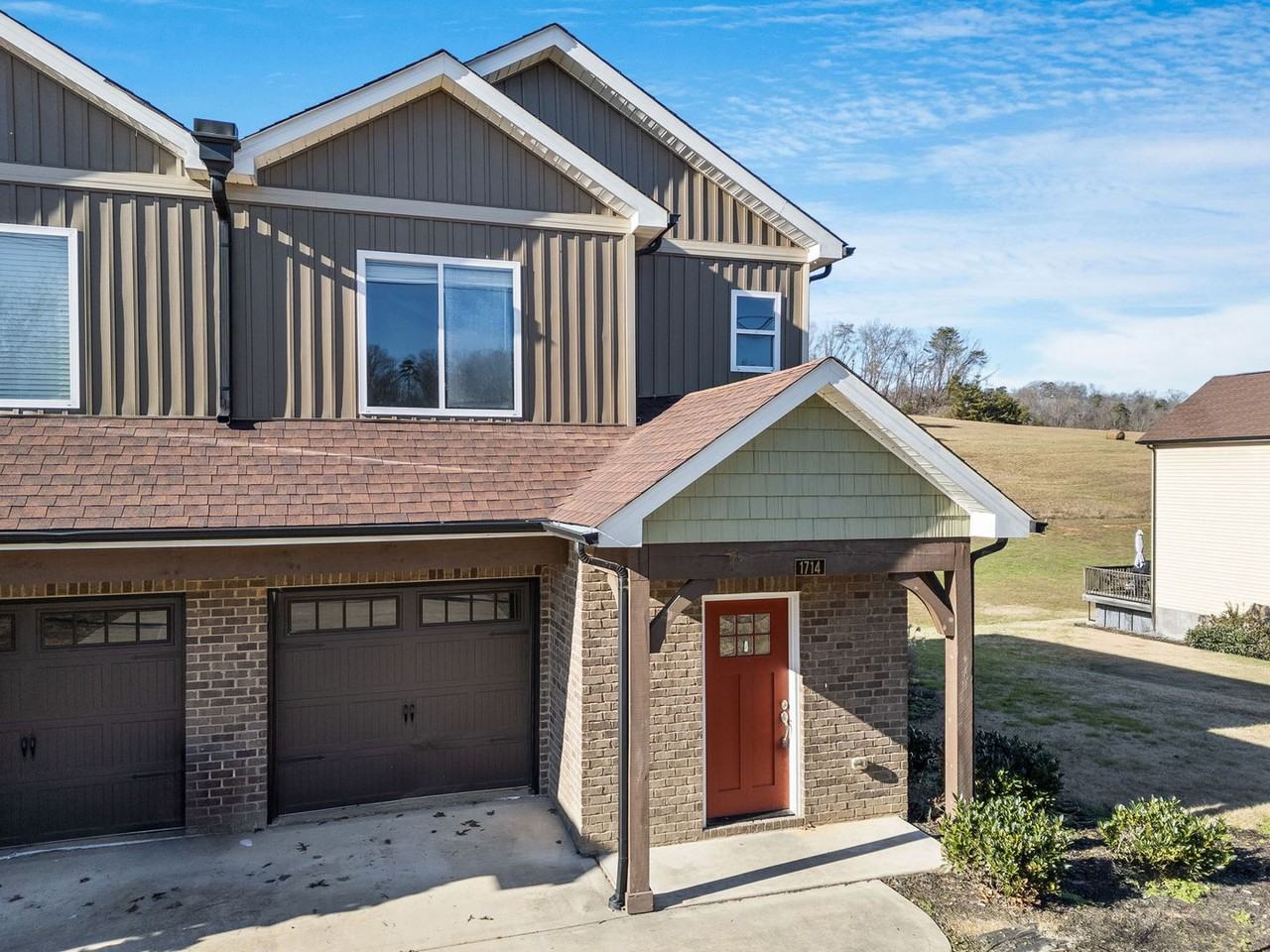 1716 Mccleary Bend Rd - Photo 2 of 27