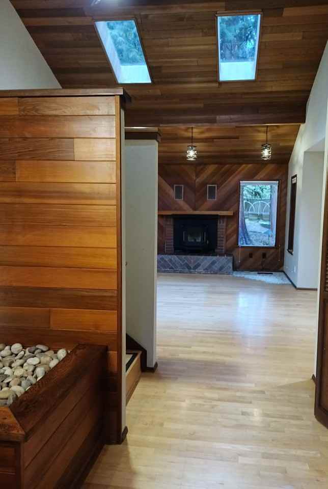 4020 Willowbrook Ln - Photo 3 of 27