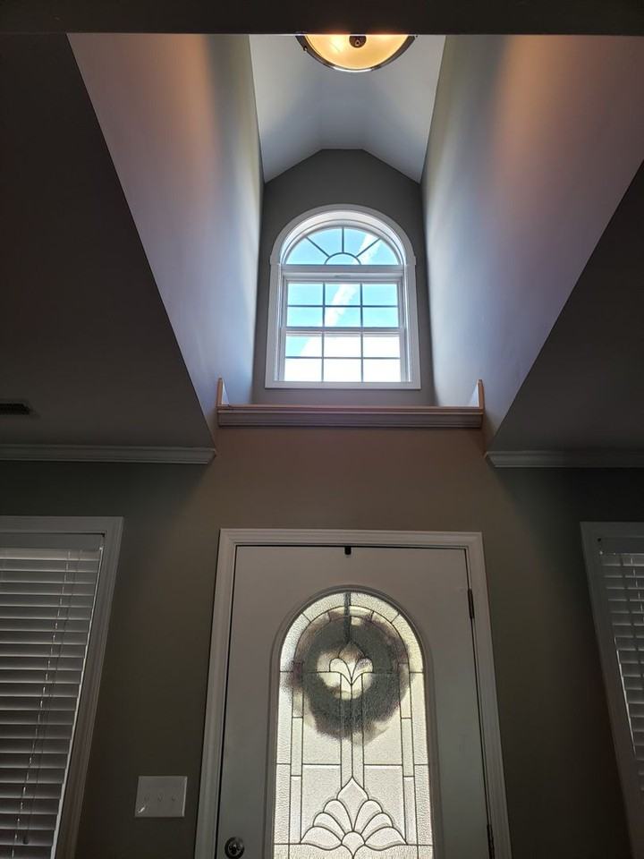 1245 Raccoon Rd - Photo 3 of 28