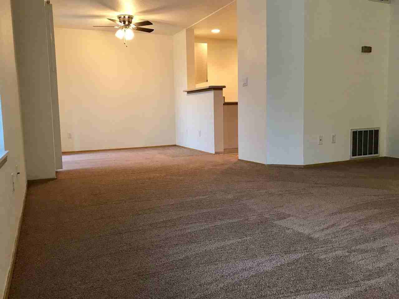 Oakridge - Photo 3 of 12