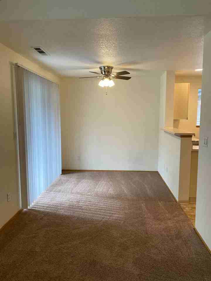 Oakridge - Photo 2 of 45