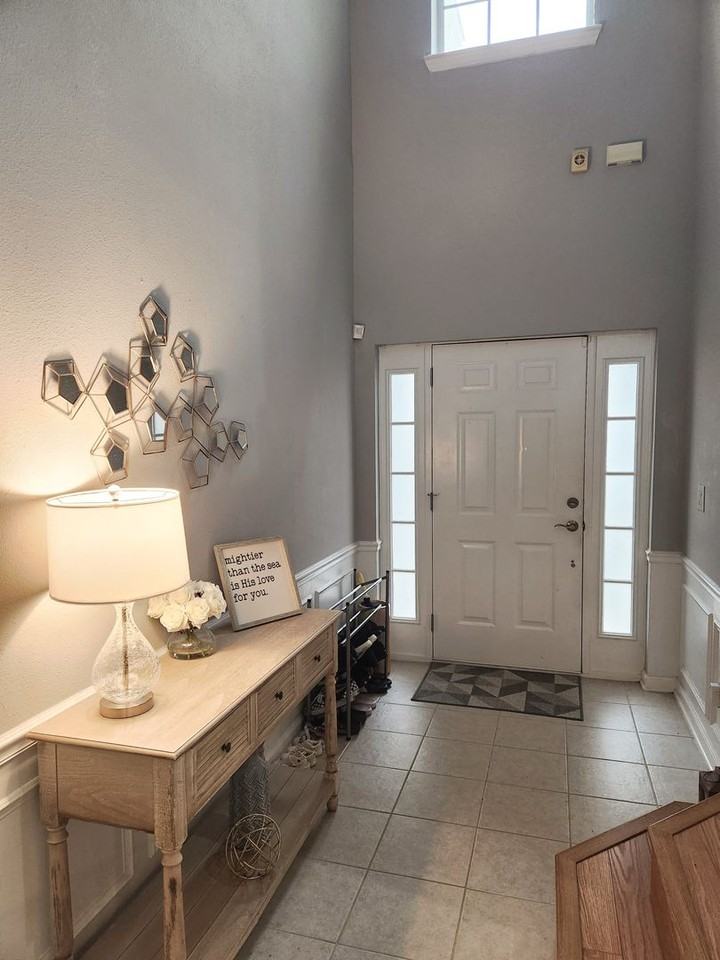 3857 Lionheart Dr - Photo 3 of 27