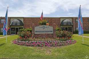 Cordova Court Apartments - Photo 1 of 1