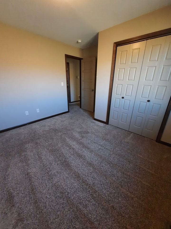 136 Melano St - Photo 6 of 9
