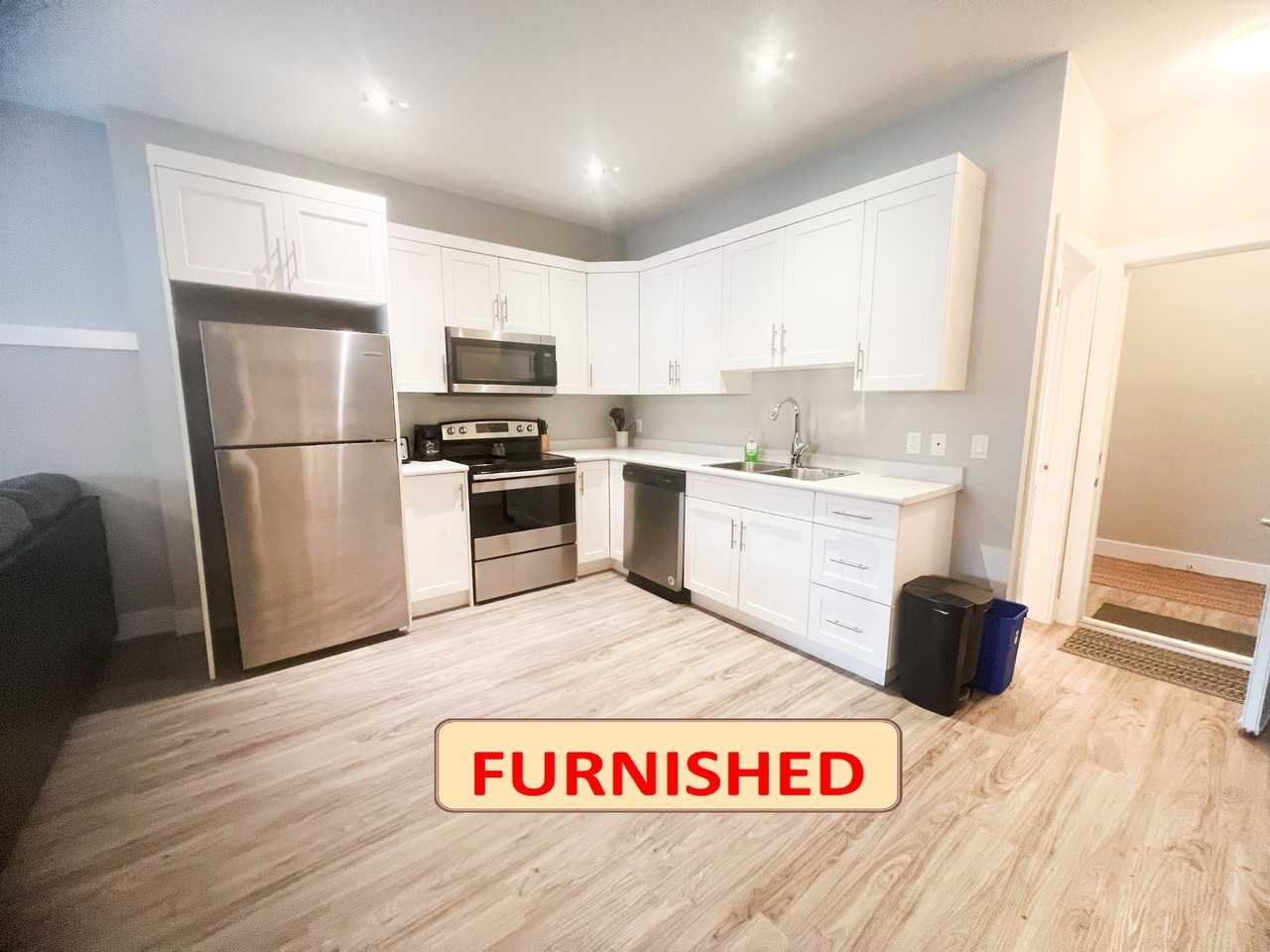 8703 B-8703 85 St - Photo 6 of 10