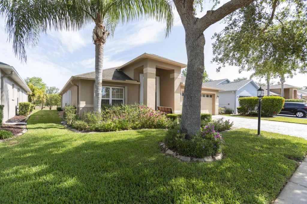 11543 Heritage Point Dr - Photo 2 of 35