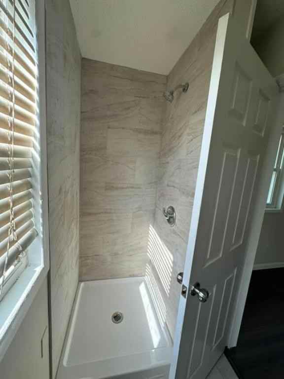 8213 John Pl - Photo 7 of 23