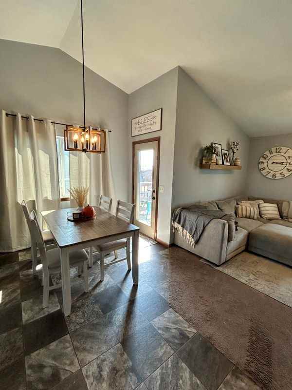 417 Lien Ave - Photo 2 of 12