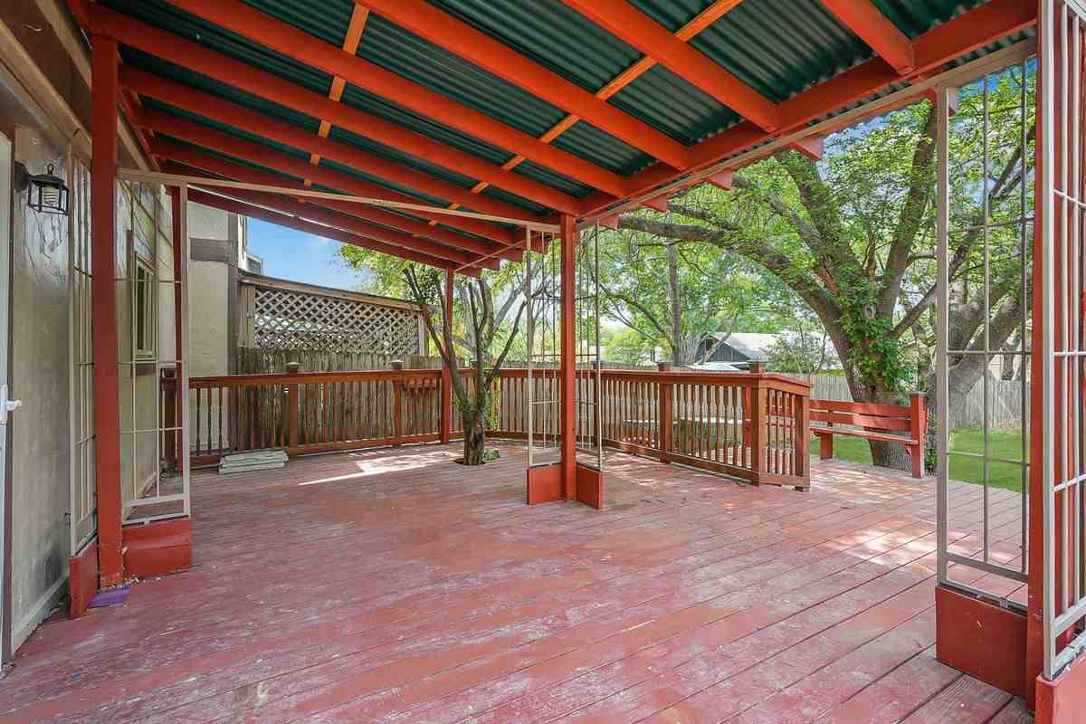 12215 Stoney Xing - Photo 3 of 8