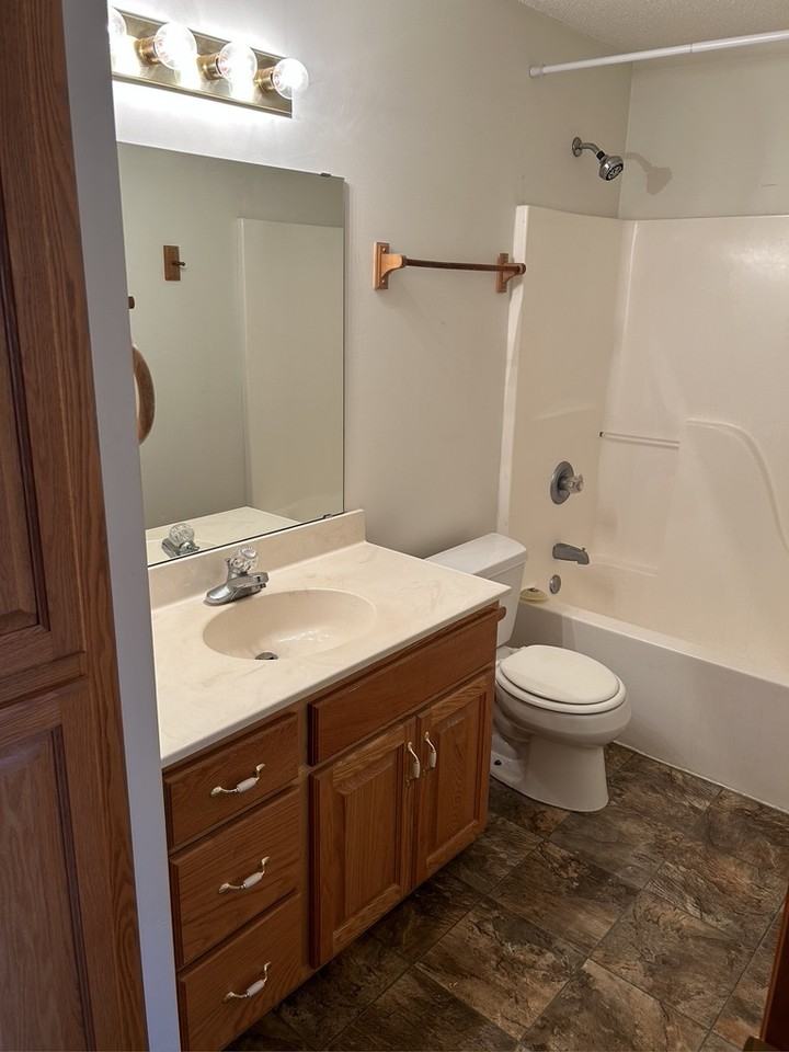 720 10Th St Sw Pine Island - Photo 2 of 15