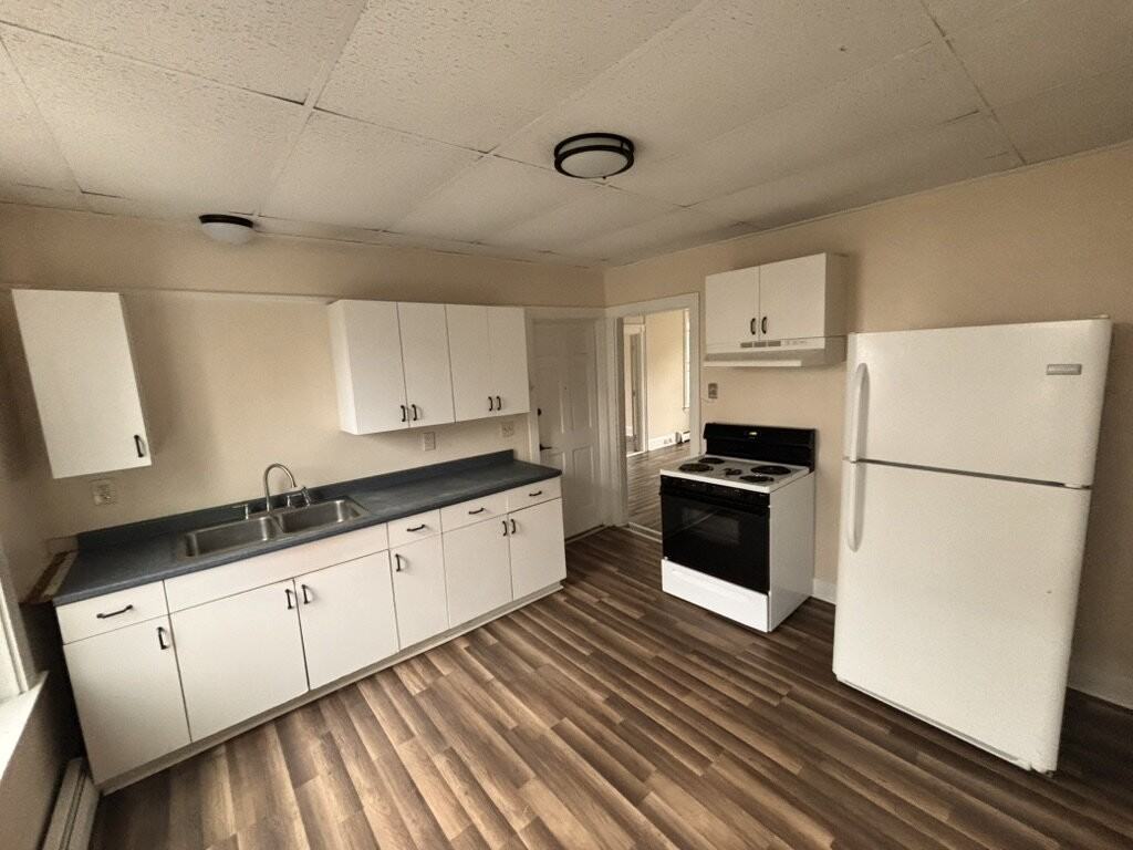 746 Middle St #1 - Photo 6 of 11