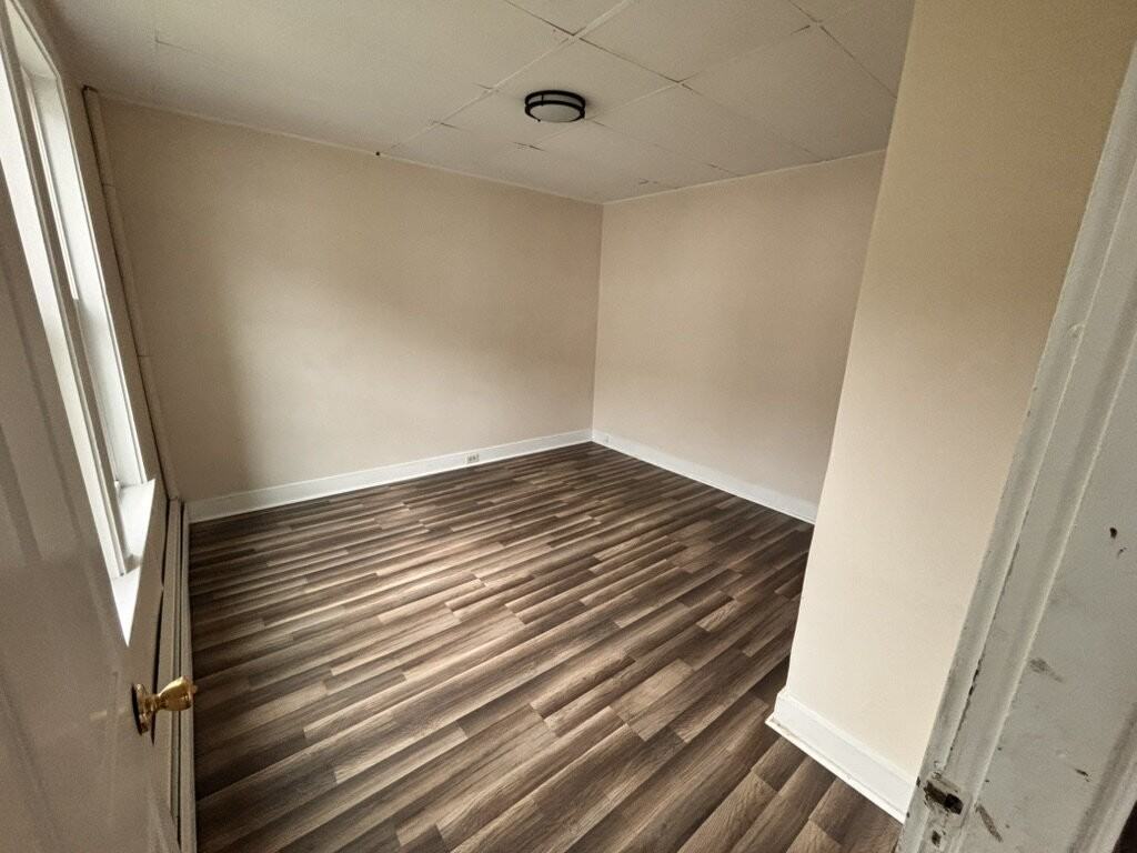 746 Middle St #1 - Photo 7 of 11