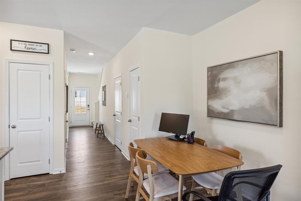 168 Wall St - Photo 5 of 32