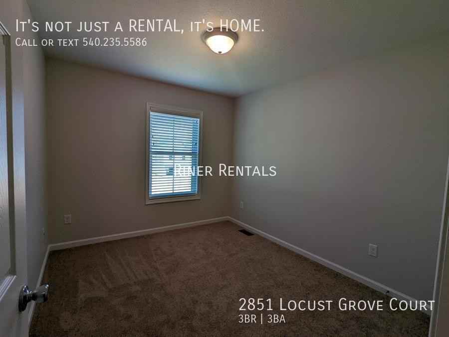 2851 Locust Grove Ct - Photo 6 of 14