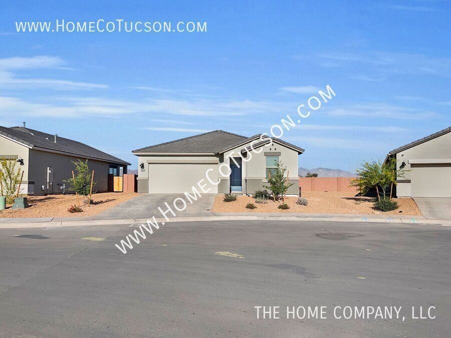 13412 N Laura Ellen Ln - Photo 2 of 41