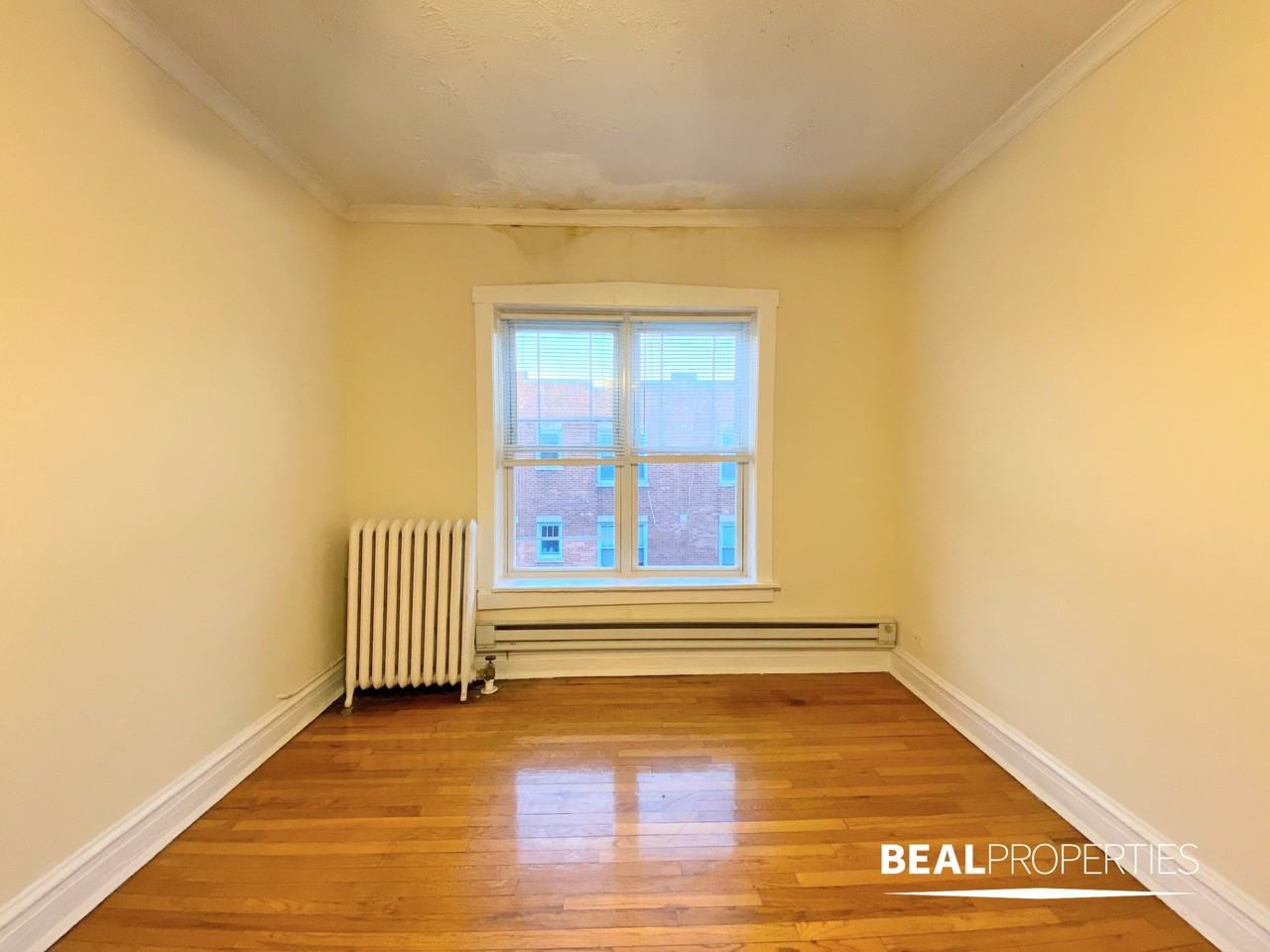 947 W Cornelia Ave #955-3A - Photo 2 of 9