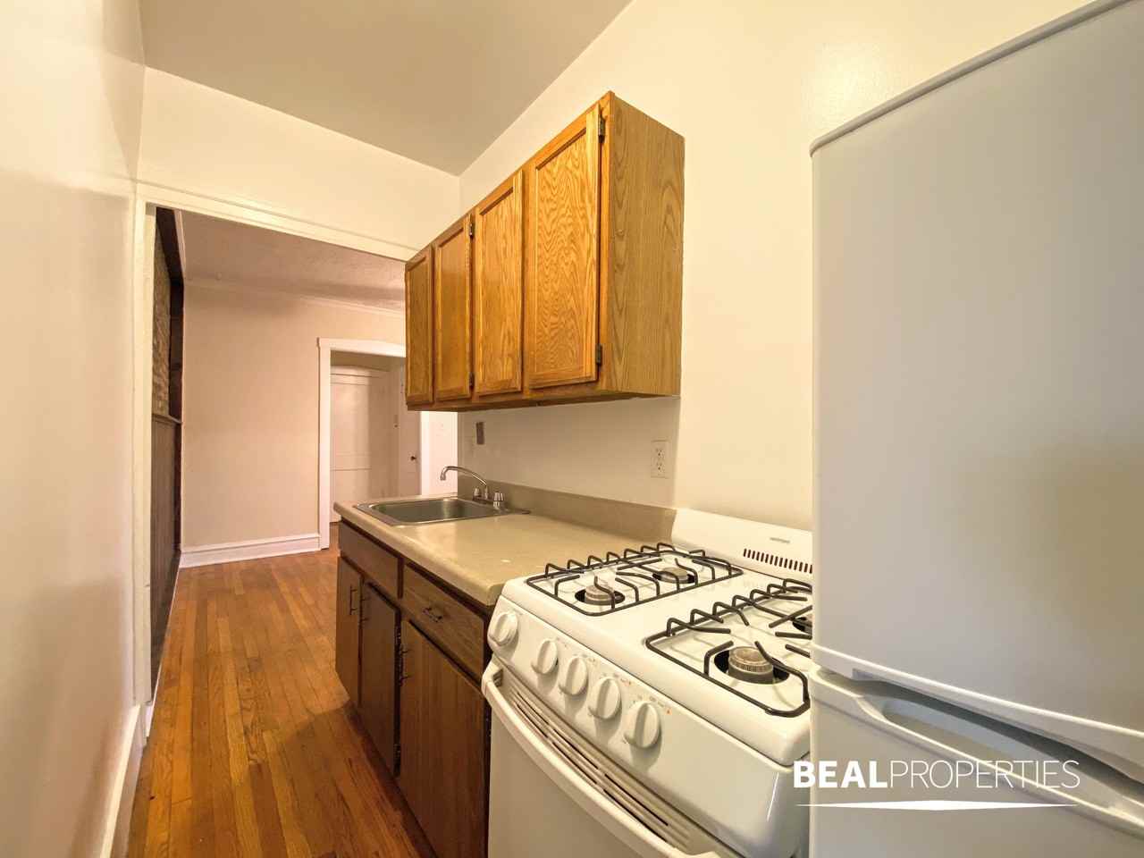 947 W Cornelia Ave #955-3A - Photo 3 of 9