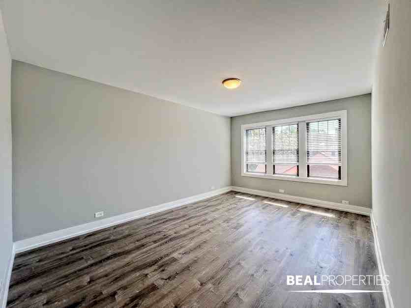 1128 Maple Ave #B1-2