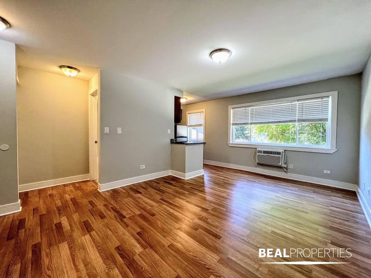 696 Elm Pl #109S - Photo 6 of 8