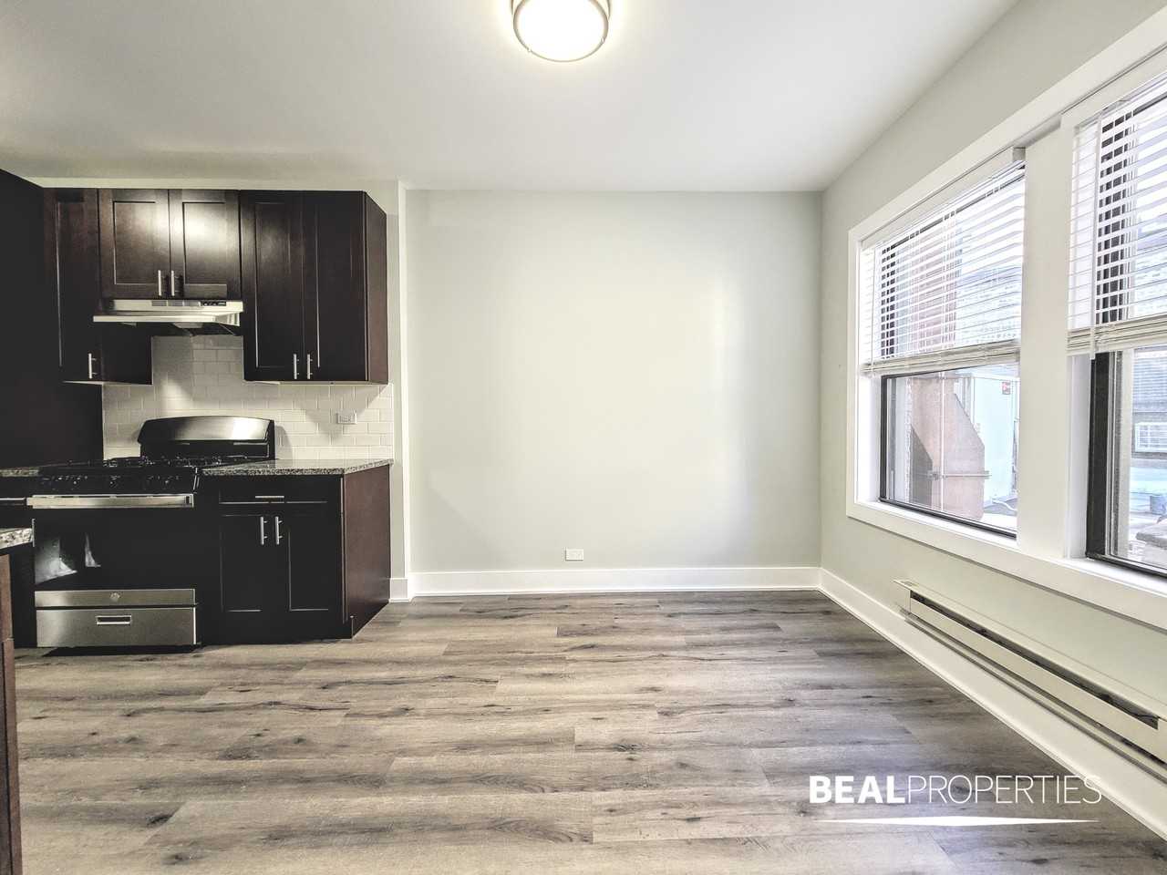725 St Johns Ave #02-1 - Photo 3 of 16