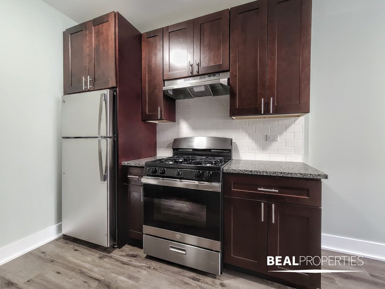 725 St Johns Ave #02-1 - Photo 5 of 16
