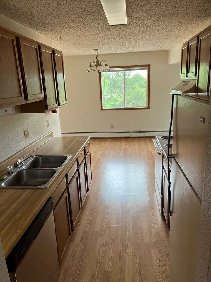 Century Bemidji - Photo 4 of 21